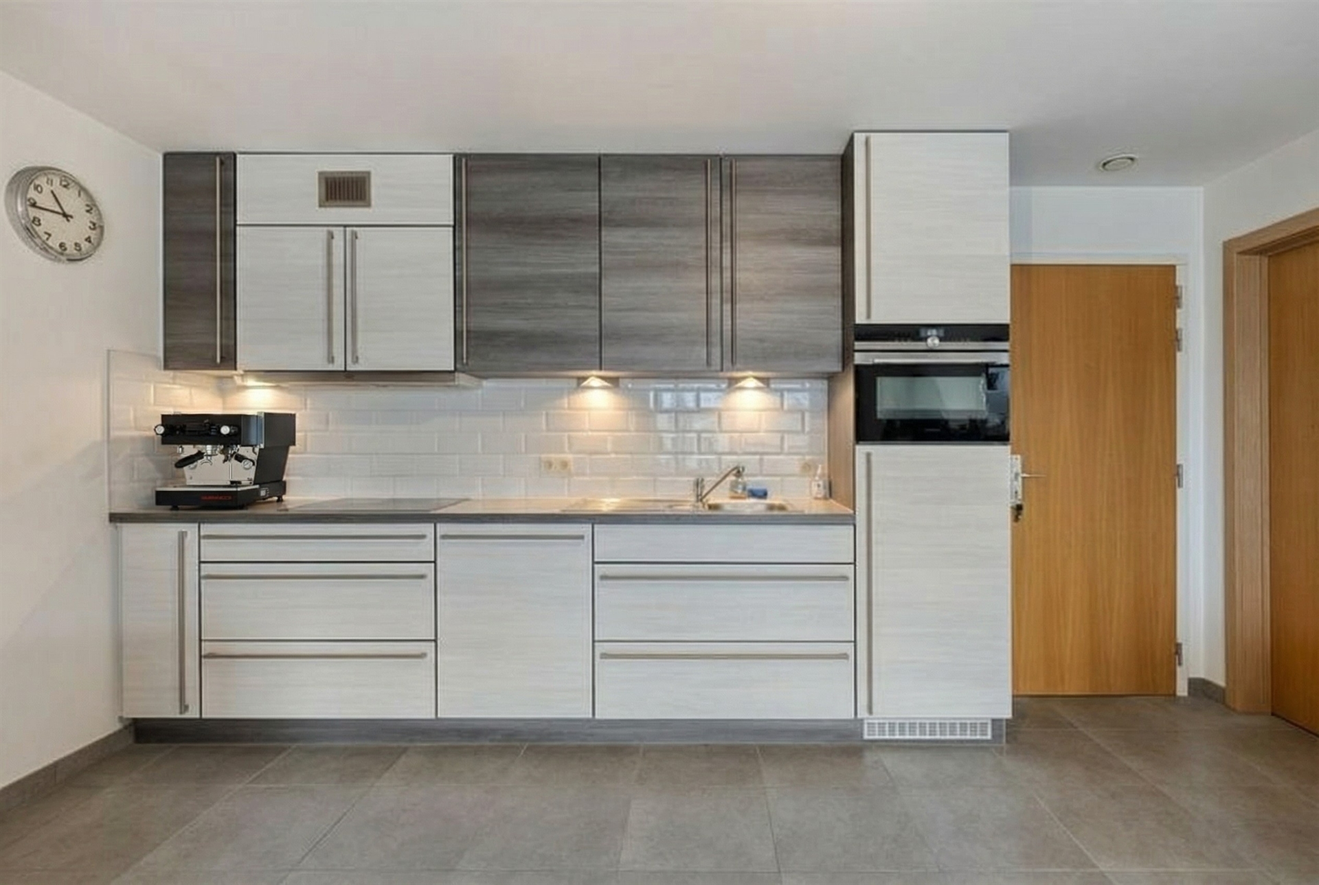 Appartement met ruim Zuidwest georiënteerd terras - foto 3