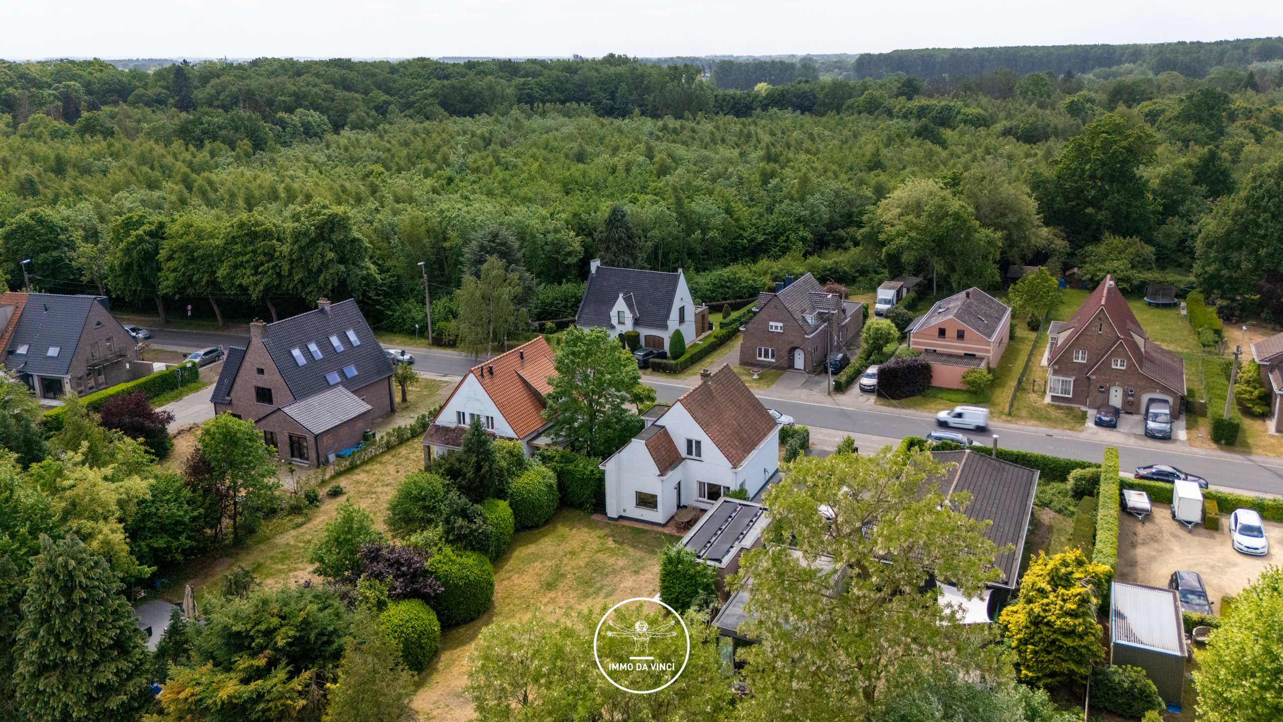 Gerenoveerde villa met grote tuin te Sint-Denijs-Westrem - foto 2