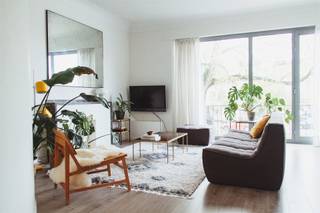 <p><span>Uiterst smaakvol gemeubeld appartement op een prima ligging gelegen nabij Prins Boudewijnlaan &amp; Grote Steenweg. Lichte leef-en eetkamer op parket aan de voorzijde. Ingerichte open keuken. Twee slaapkamers aan de achterziijde. Mooie badkamer met ligbad, wc en wastafel.  Ondergrondse kelder inbegrepen. Maandelijkse kosten bedragen ca 120€ (verwarming, water, blokpolis, elektriciteit voor het appartement +onderhoud gemene delen inbegrepen). TV &amp; unlimited internet &gt;65€.</span></p><p><span>Beschikbaar vanaf 10/01/2026</span></p><p><span> </span></p>