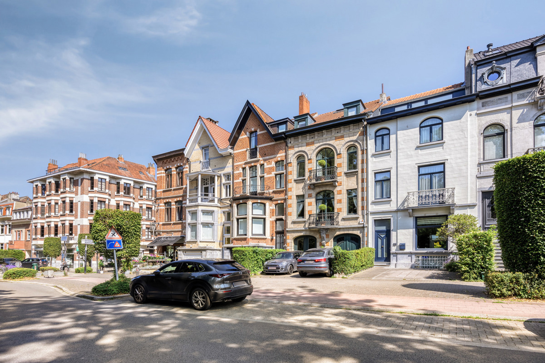 House for sale in Woluwe-Saint-Pierre with 4 bedrooms - photo 1