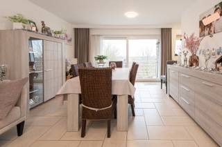 Dit instapklaar en lichtrijk appartement van 80m2 biedt alles wat je nodig hebt voor comfortabel wonen. De ruime leefruimte met open keuken geeft...