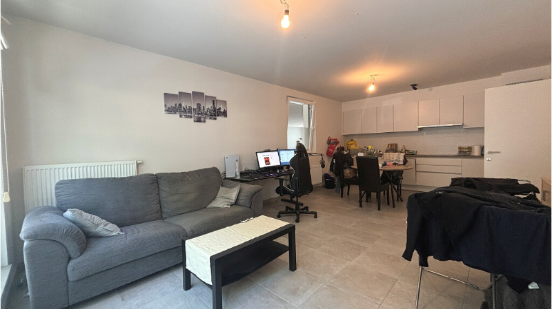 Recent 1-slaapkamerappartement met AUTOSTANDPLAATS te koop in Kristus-Koning Brugge - foto 3
