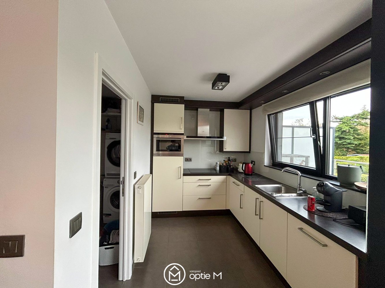 Lichtrijk appartement te huur in Tienen – met twee parkeerplaatsen en ruim terras - foto 5