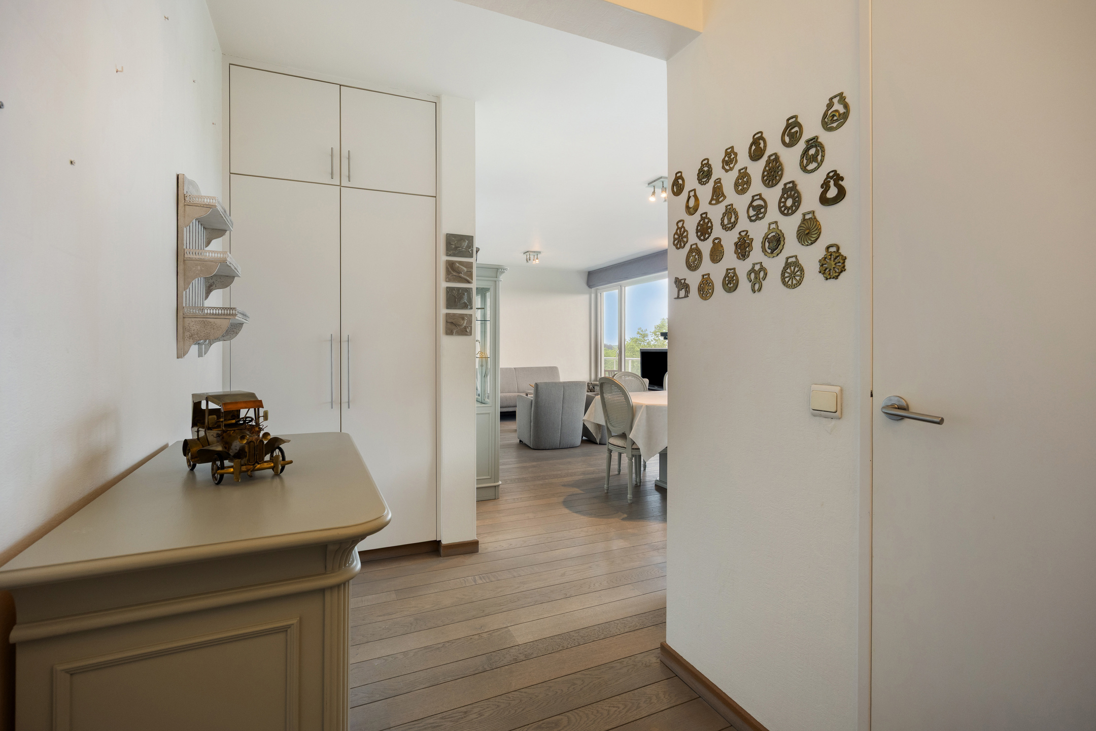 Prachtig gerenoveerd appartement met groot terras. - foto 5