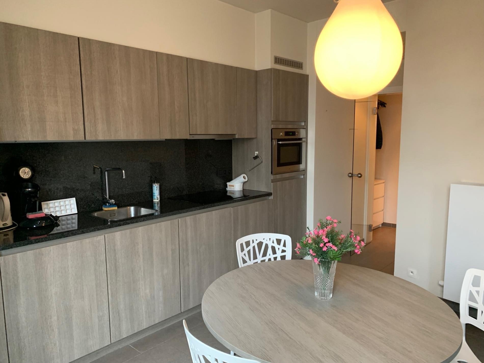 Hip en trendy 1-slaapkamer appartement in residentie VISTA, Oostende - bouwjaar 2014 - foto 5