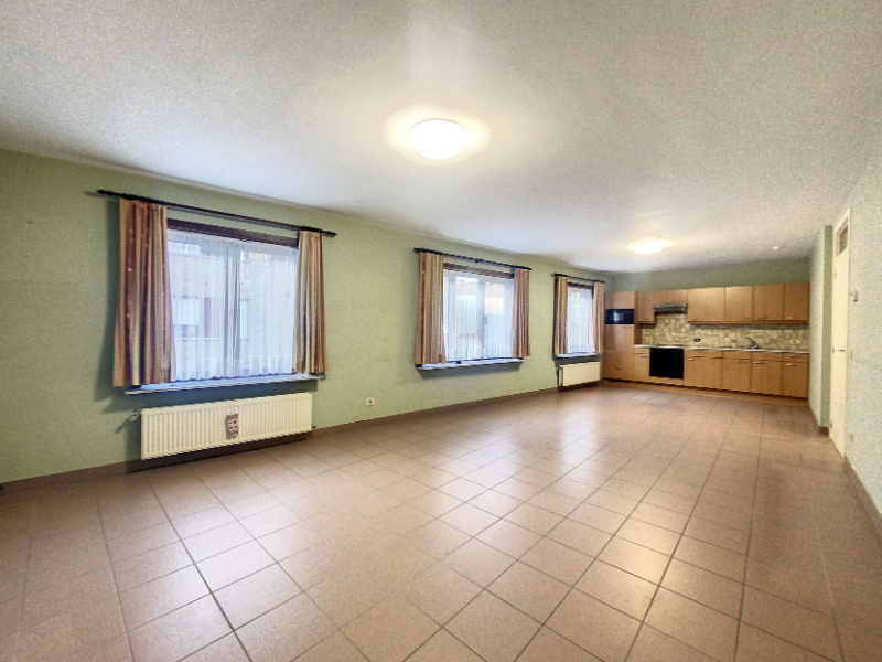 Appartement à vendre à Sint-Eloois-Vijve avec 2 chambres - photo 2