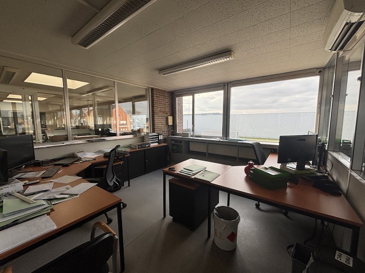 Kantoor te huur van ca. 400 m² in Waregem - foto 5
