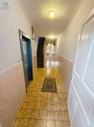 Te renoveren woning met 4 slaapkamers, stadstuin en atelier nabij het AbdijparkOp een uitstekende ligging, op wandelafstand van het groene Abdijpark,...