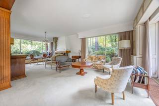 In het residentiële en groene Oud-Turnhout, op twee straten van natuurgebied de Liereman, bevindt zich deze charmante villa op een...