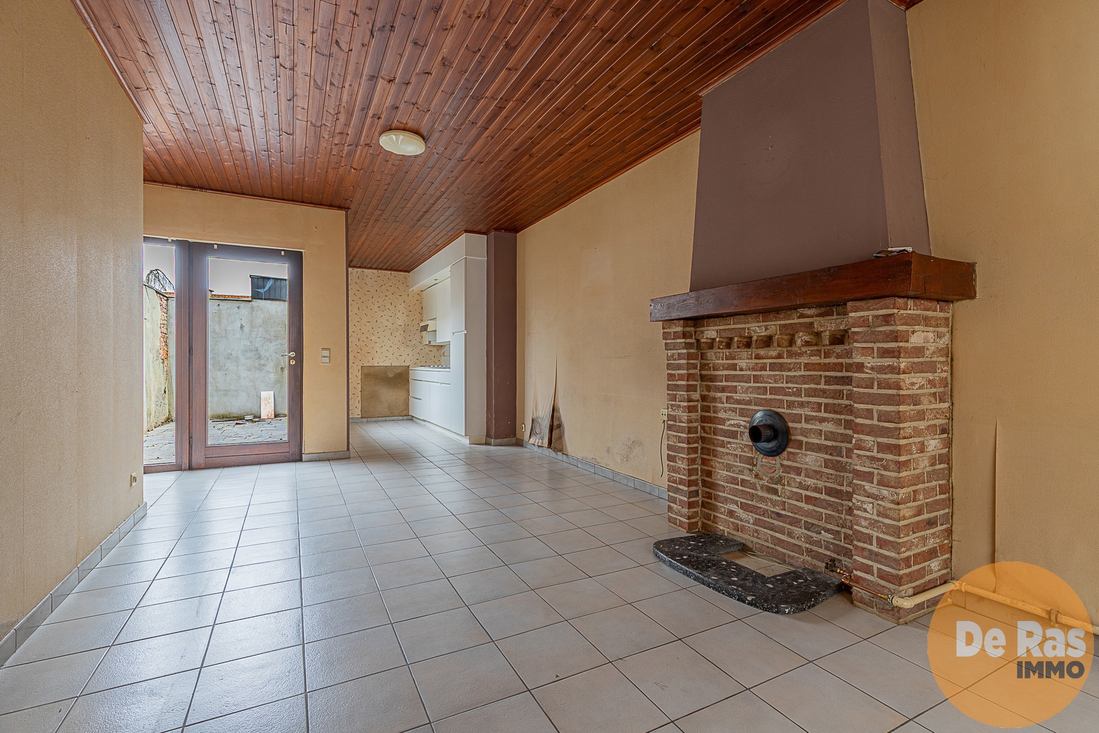 LEDE Centraal gelegen renovatiewoning met terras - foto 5