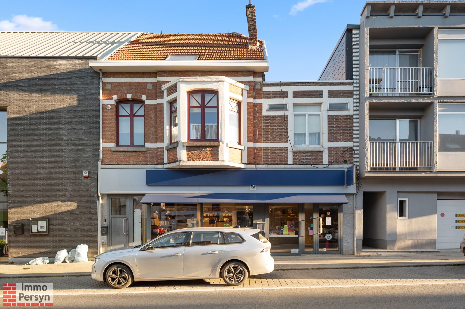 Zorgeloze investering op toplocatie: Gerenoveerd handelspand (Leonidas) in hartje Scherpenheuvel - foto 2