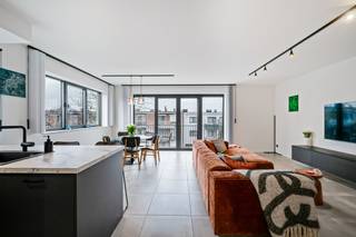 Op een rustige en gegeerde locatie te Borsbeek bevindt zich dit recente appartement op de 2de verdieping, gebouwd in 2020. Het appartement...