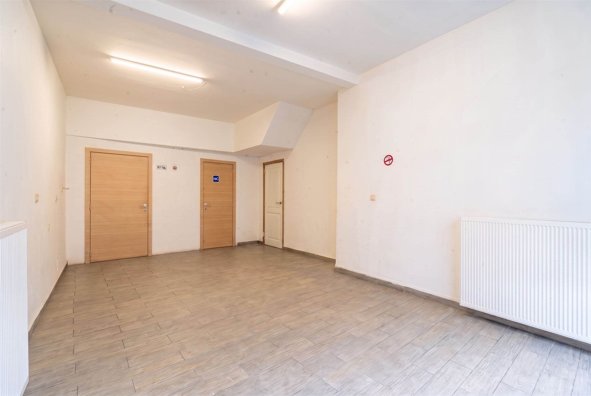 Opbrengsteigendom met handelspand en 3 studio’s - foto 4