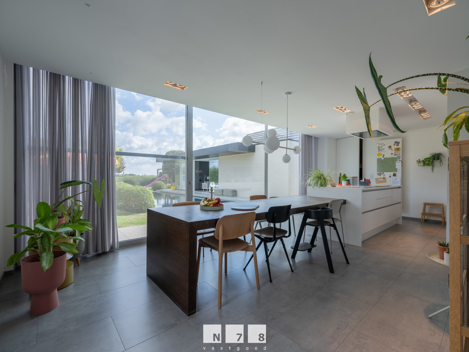 STIJLVOLLE VILLAWONING MET VERWARMD ZWEMBAD &amp; POOLHOUSE OP 9A85CA IN ROTEM. - foto 4