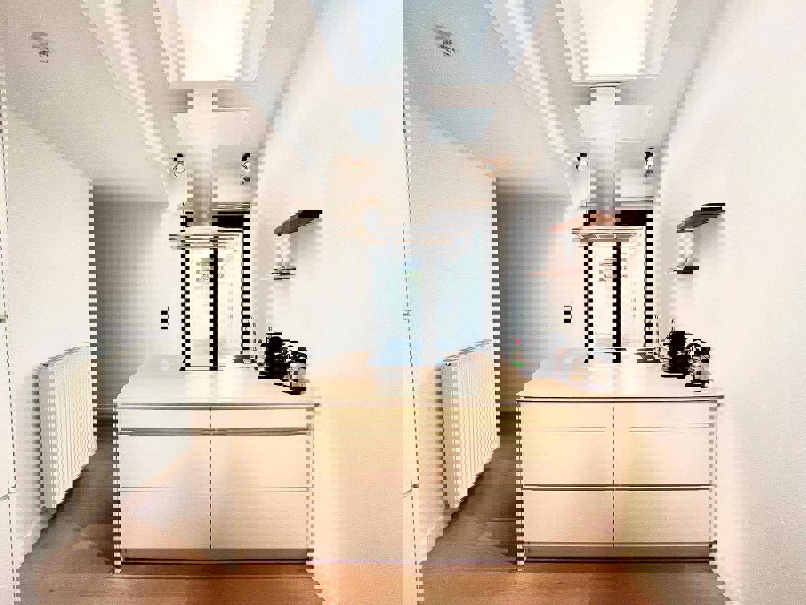 Gelijkvloers appartement met terras in Zurenborg - foto 3