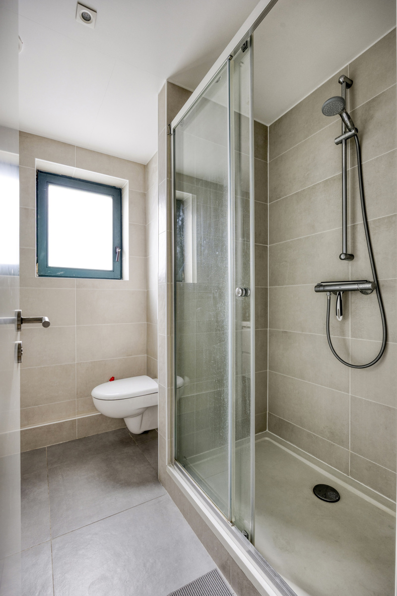 Apartment for sale in Anderlecht with 1 bedroom - photo 5