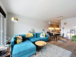 LOCATION:Living at a unique location in Aalter? This ready-to-move-in apartment combines a central location with easy accessibility. Within...