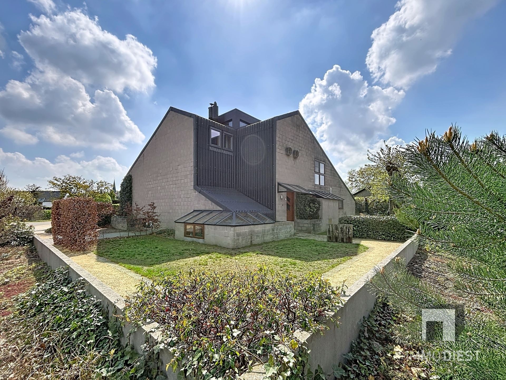Bijzondere woning, lichtrijk, open en 3 slaapkamers - foto 5