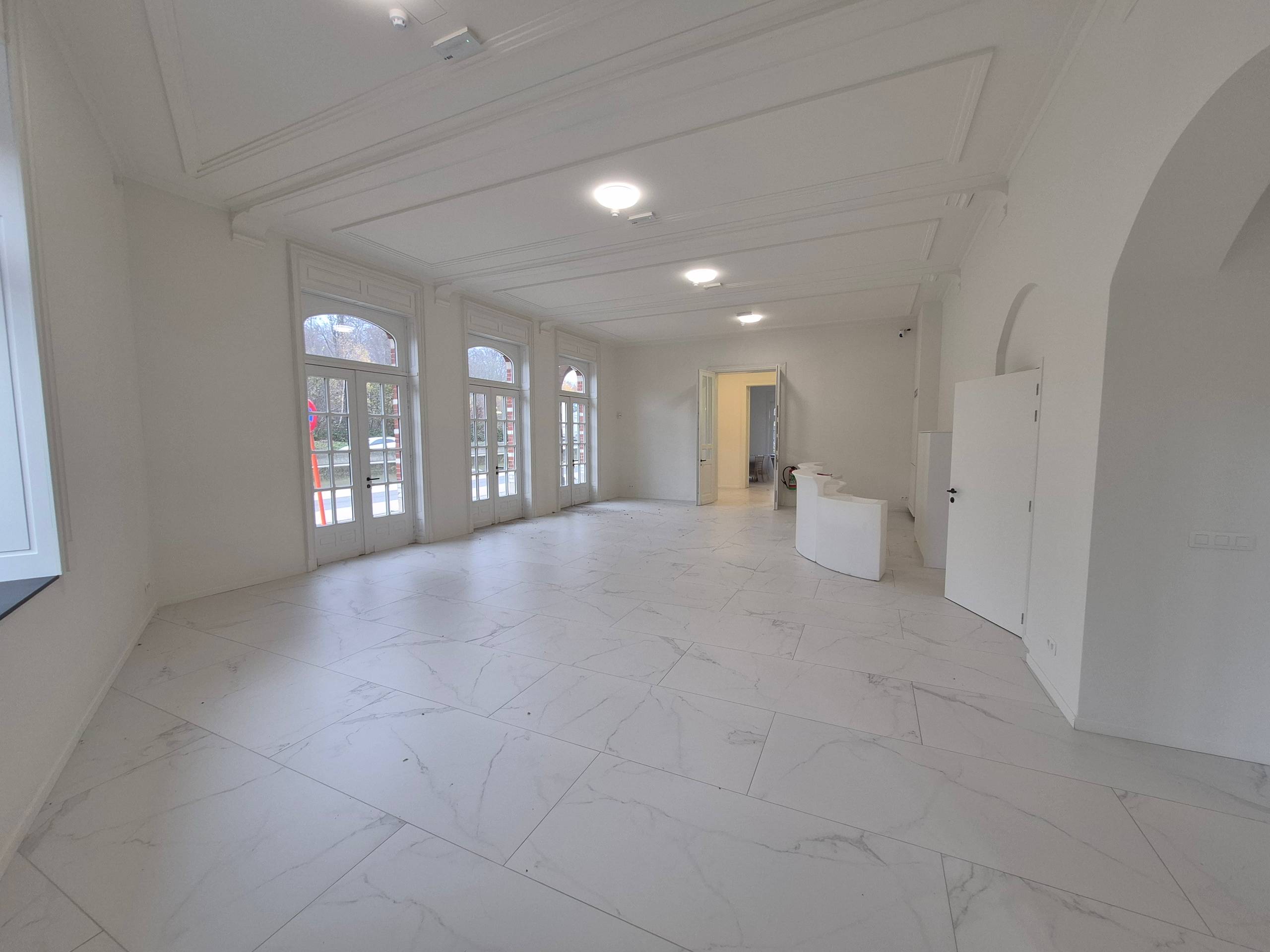 Handelsruimte in het prestigieuze Kasteel Prins Leopold - foto 2