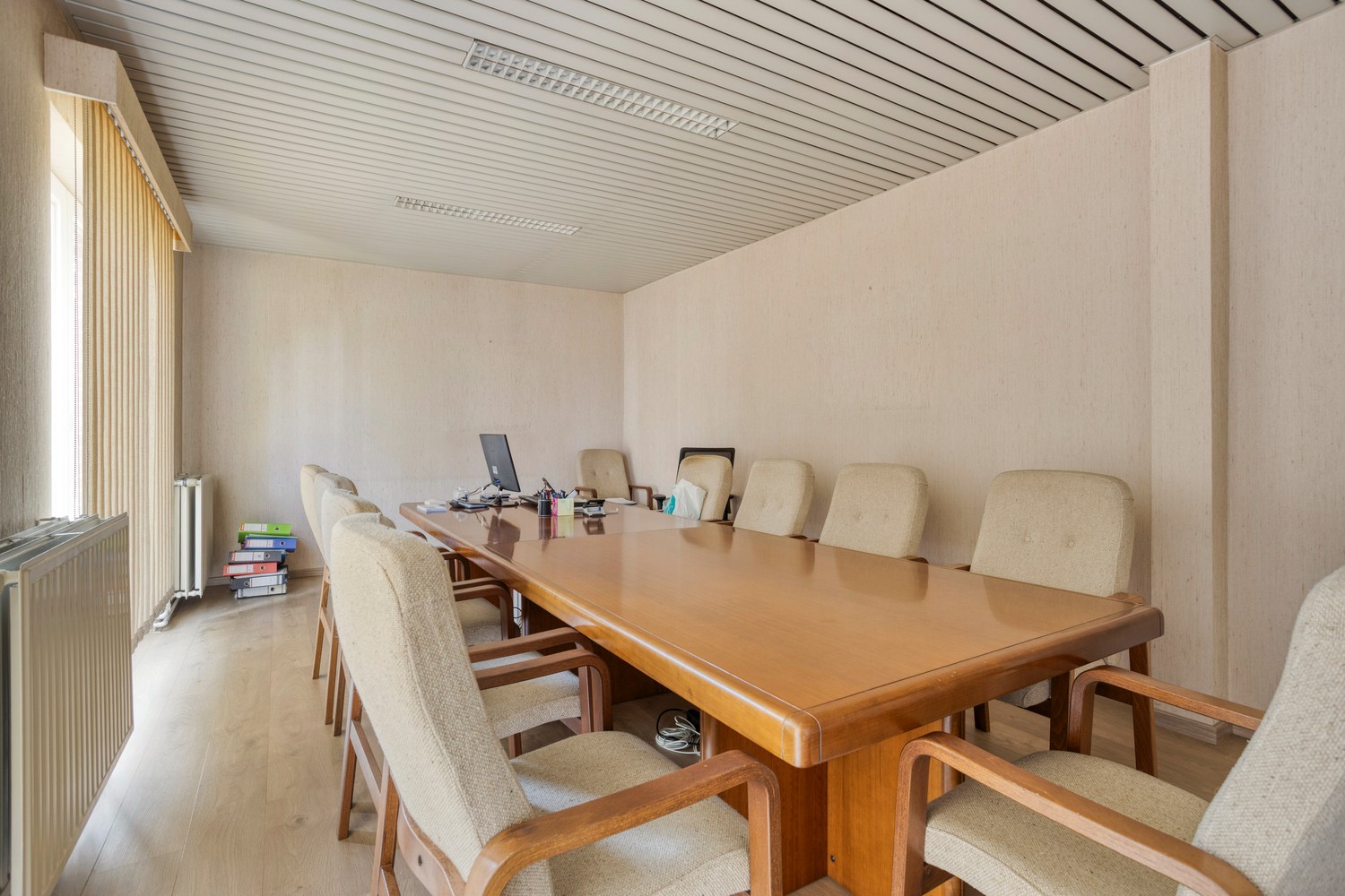 Commercial for sale in Sint-Truiden with 4 bedrooms - photo 5