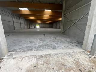 Commercial for rent in Wommelgem