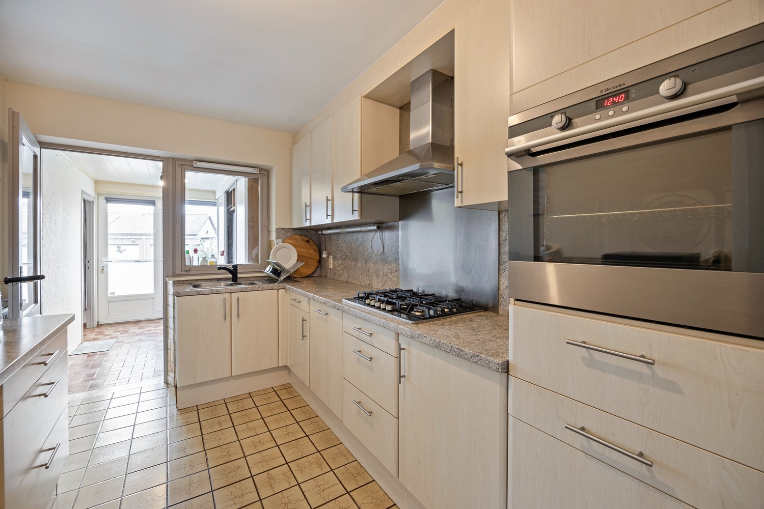 Instapklare woning met drie slaapkamers TE KOOP in Sint-Truiden - foto 3