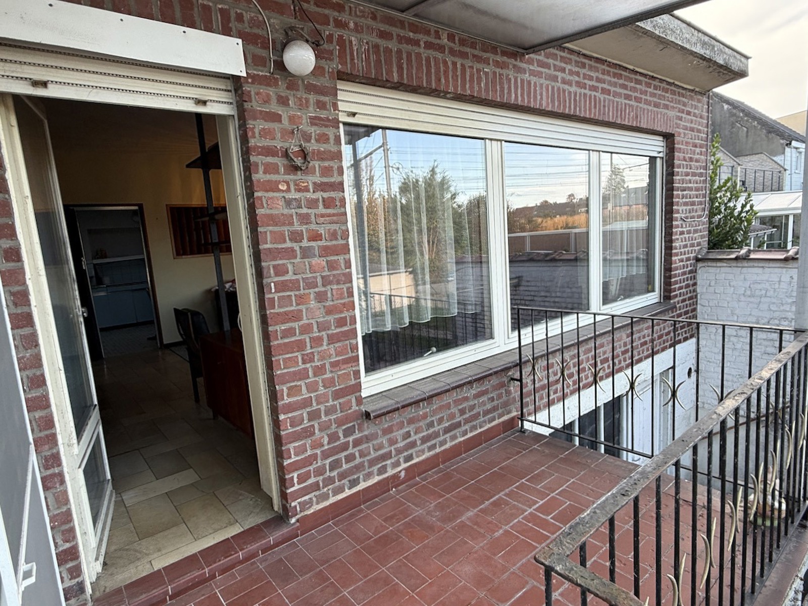 Heel ruime gezinswoning  in volle centrum. Tuin &amp; garage - foto 4