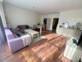 TOP STARTERSAPPARTEMENT 3 de verd met lift Inkomhal, gezellige living met veel lichtinval, moderne witte keuken,badkamer met groot badmeubel en...