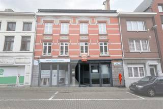 Polyvalent handelspand op toplocatie in Borgloon Omgeving:+ Zeer centraal gelegen in het hartje van Borgloon+ Vlotte verbinding naar naastliggende...
