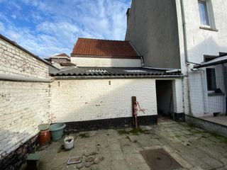 Garage à vendre à Leeuw-Saint-Pierre