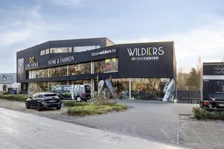 Informations générales : - construction récente (2011)- utilisation de matériaux de haute qualité- ventilation et climatiseurs disponibles-...