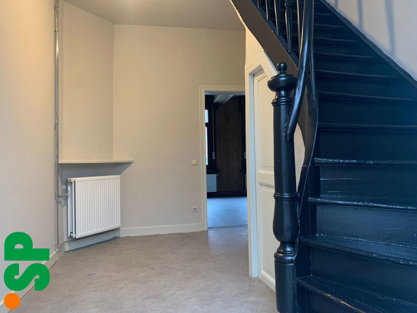 Knusse woning met 3 slaapkamers en koer nabij het centrum van Geel. - foto 3