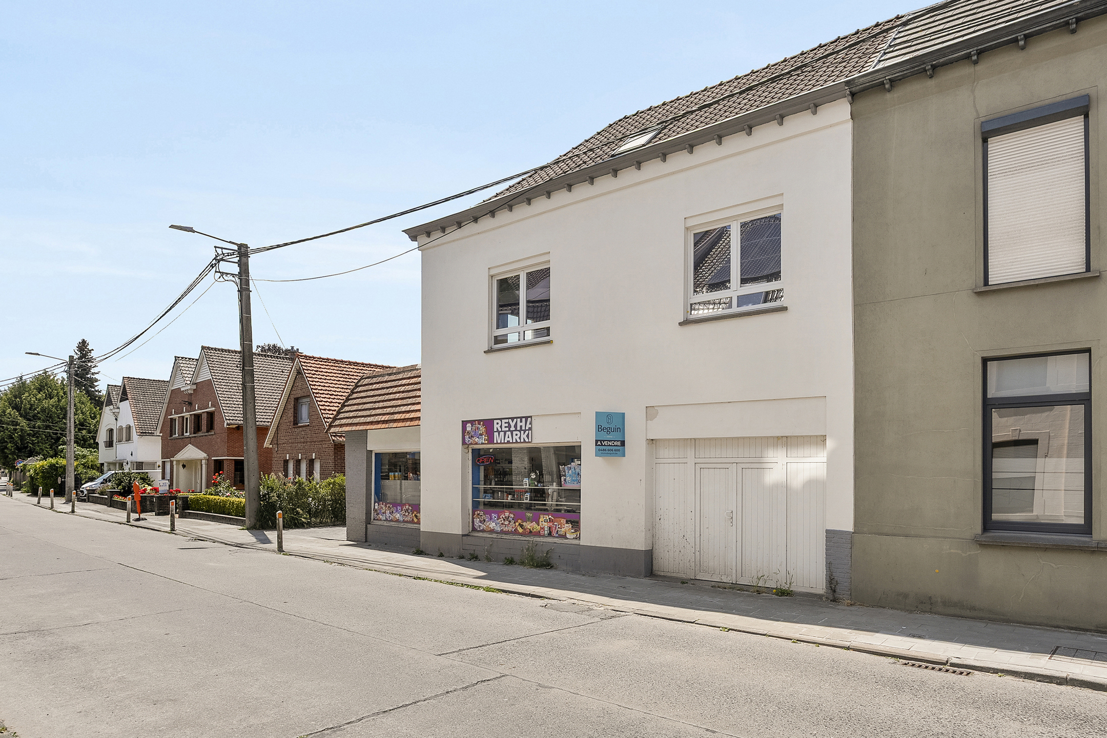 Goedgelegen handelszaak met woonst in hartje Kain. - foto 2