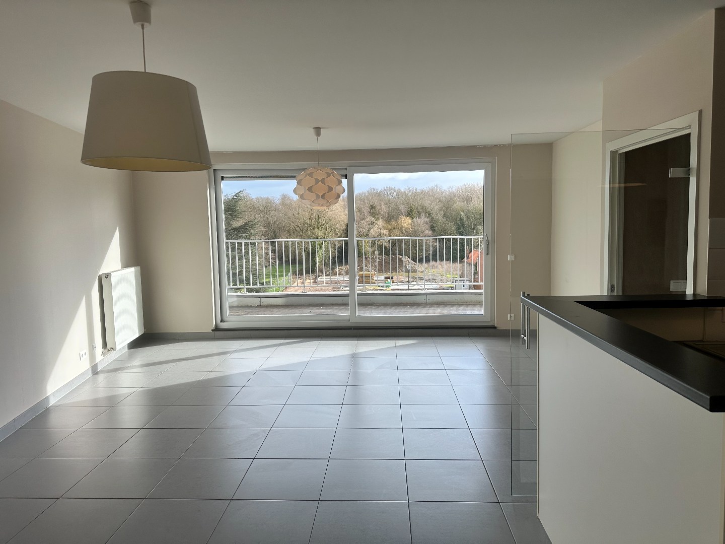 Degelijk onderhouden penthouse-appartement met twee ruime terrassen - foto 2