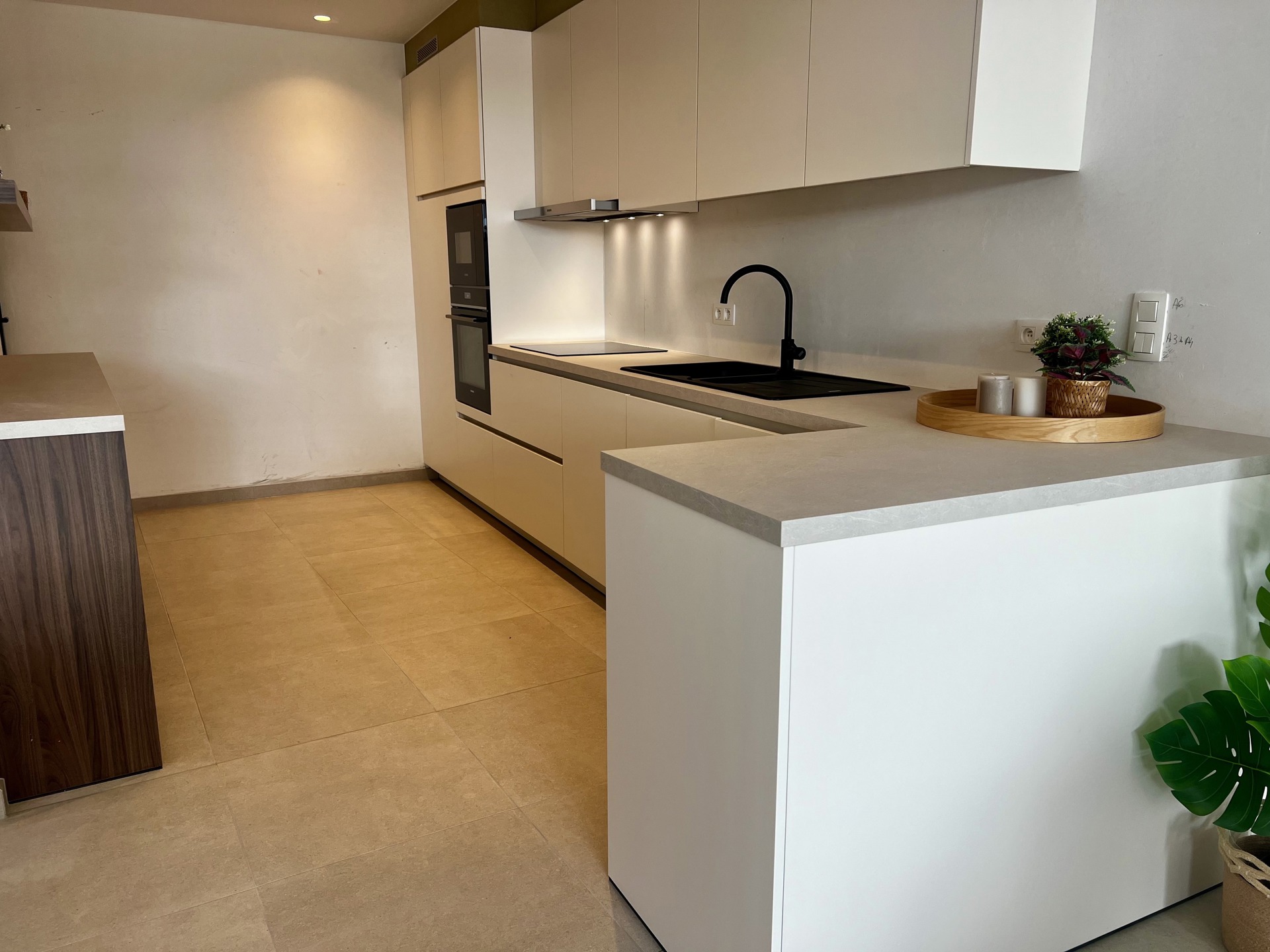 Apartment for sale in Kruisem with 2 bedrooms - photo 3