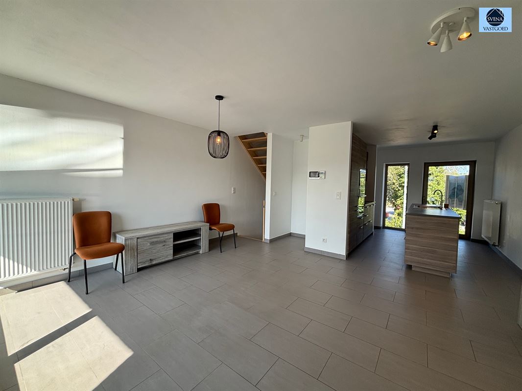 ENERGIEZUINIGE INSTAPKLARE WONING MET 2 SLAAPKAMERS, GARAGE EN TUIN - foto 5