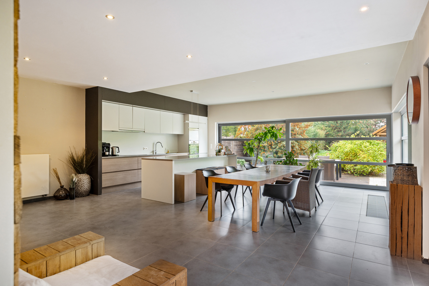 MODERNE WONING met 5 slaapkamers - foto 2