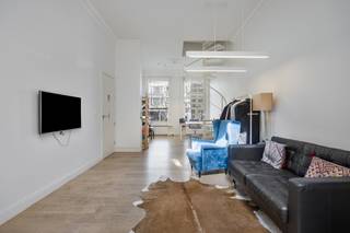 Dit duplex appartement van ca. 121m² te koop in Antwerpen is gelegen aan de Belgiëlei. Het appartement heeft 2 slaapkamers en een terras. Er is...