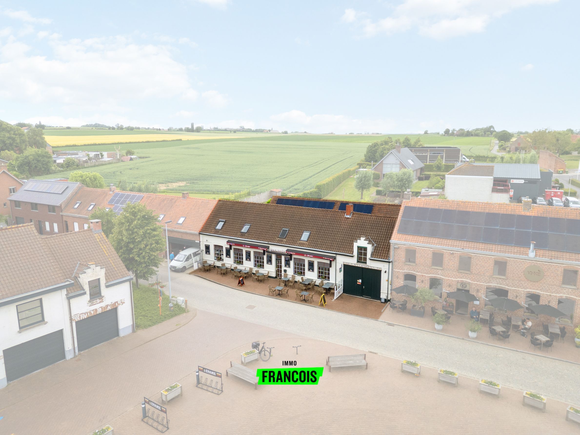 Café-brasserie, woonst én vakantiewoning te koop in Westouter! - foto 2