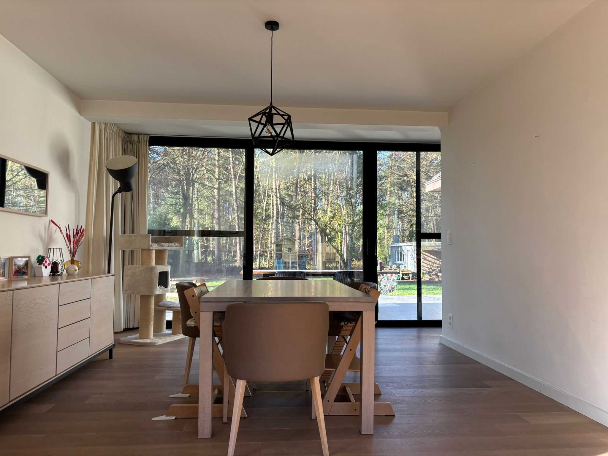 House for sale in Brasschaat with 5 bedrooms - photo 3