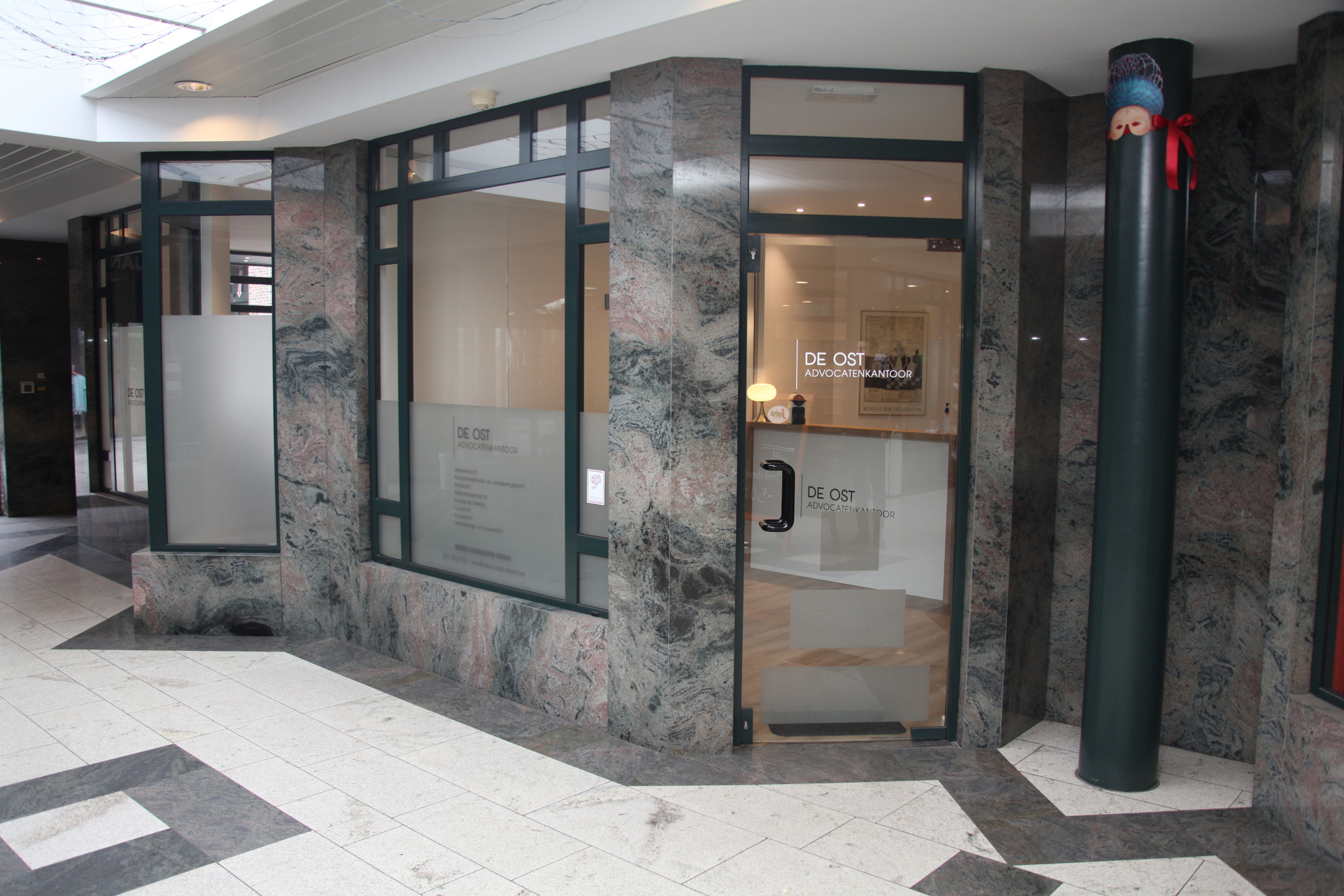 Instapklare kantoorruimte met veel passage in LOMMEL - foto 3