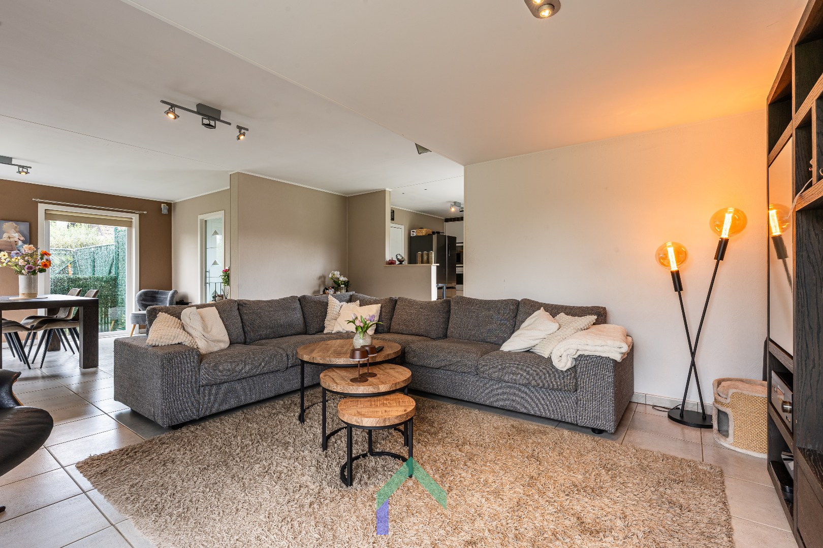 Vrijstaande woning met grote tuin in een rustige buurt te Ooigem - foto 5