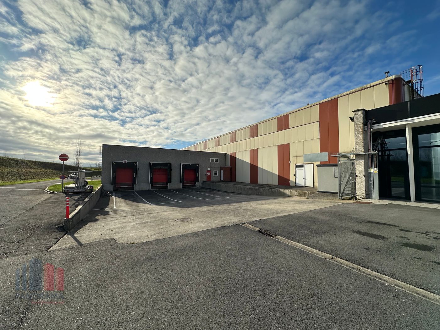 Logistiek magazijn van 8.955 m² te huur - foto 4