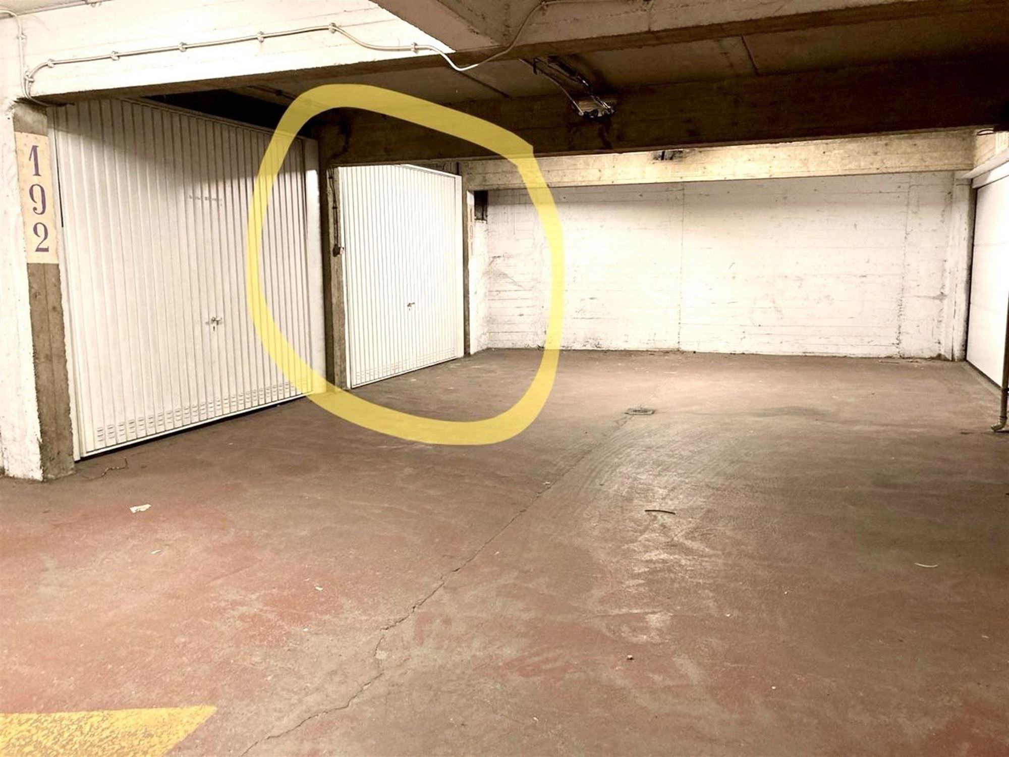 Garage box dans la résidence Binnenhof ! - photo 2