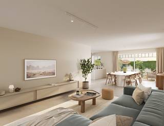 In woonerf ’t Zandkasteeltje in Sint-Idesbald (Koksijde) bouwt Danneels charmante, energiezuinige<strong> </strong>woningen in een karaktervolle kustarchitectuur. Deze exclusieve locatie ligt op wandelafstand van zee, strand, winkels en openbaar vervoer.<br /><br />Op lot 1 bouwen we een ruime halfopen woning met 4 slaapkamers, open leefruimte met veel lichtinval, ingerichte eilandkeuken en badkamer, apart toilet, garage, oprit en zuid gerichte tuin met terras.<br /><br />De woning is bijna-energieneutraal dankzij een geothermische warmtepomp, vloerverwarming, zonnepanelen en ventilatiesysteem met warmterecuperatie.<br /><br />Je woning wordt sleutel-op-de-deur afgewerkt, volgens jouw stijl. Jij kiest keuken, badkamer en vloer- en wandtegels bij onze partners. De totaalprijs ligt vast en je wordt persoonlijk begeleid.