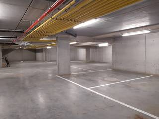 Garage for sale in Bruges