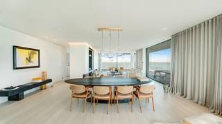 Exclusief Hoekappartement – Residentie De Blanke Top, CadzandIntroductieIn het hart van het stijlvolle Cadzand vind je dit uitzonderlijke...