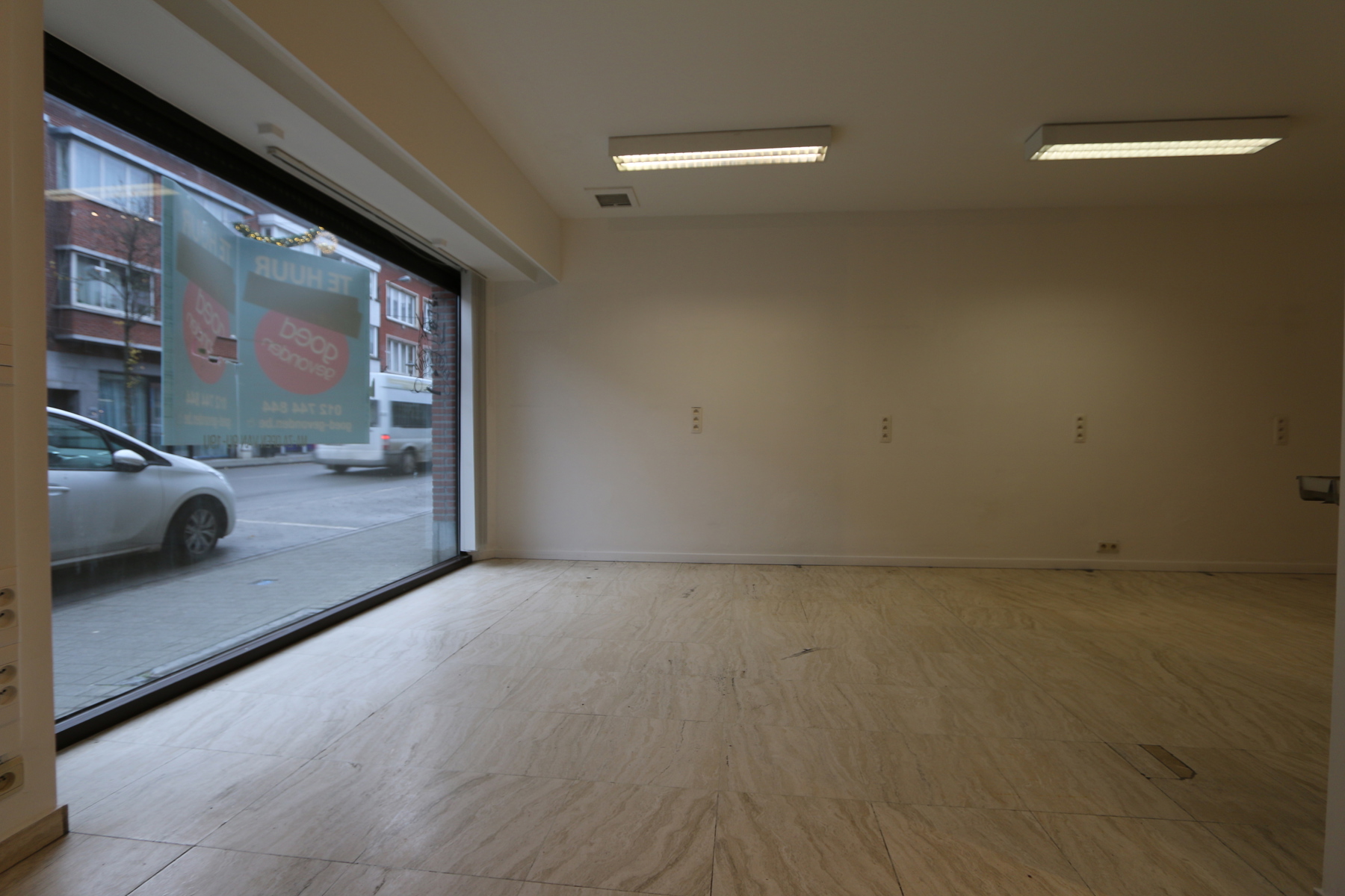 Commercial for rent in Tongeren-Borgloon - photo 4