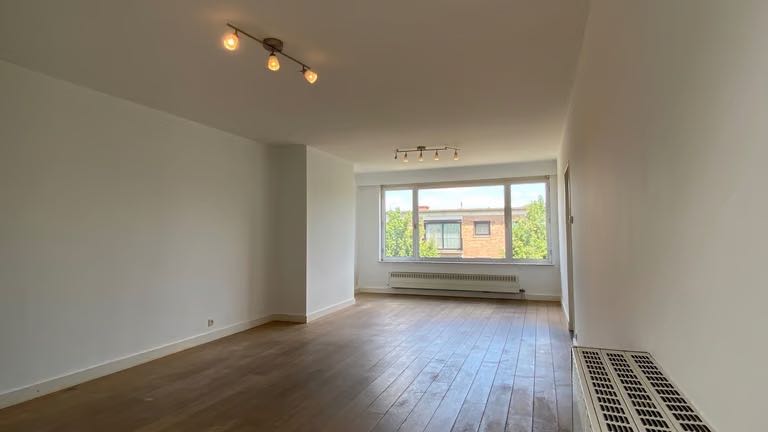 Appartement te huur in Brasschaat met 2 slaapkamers - foto 2