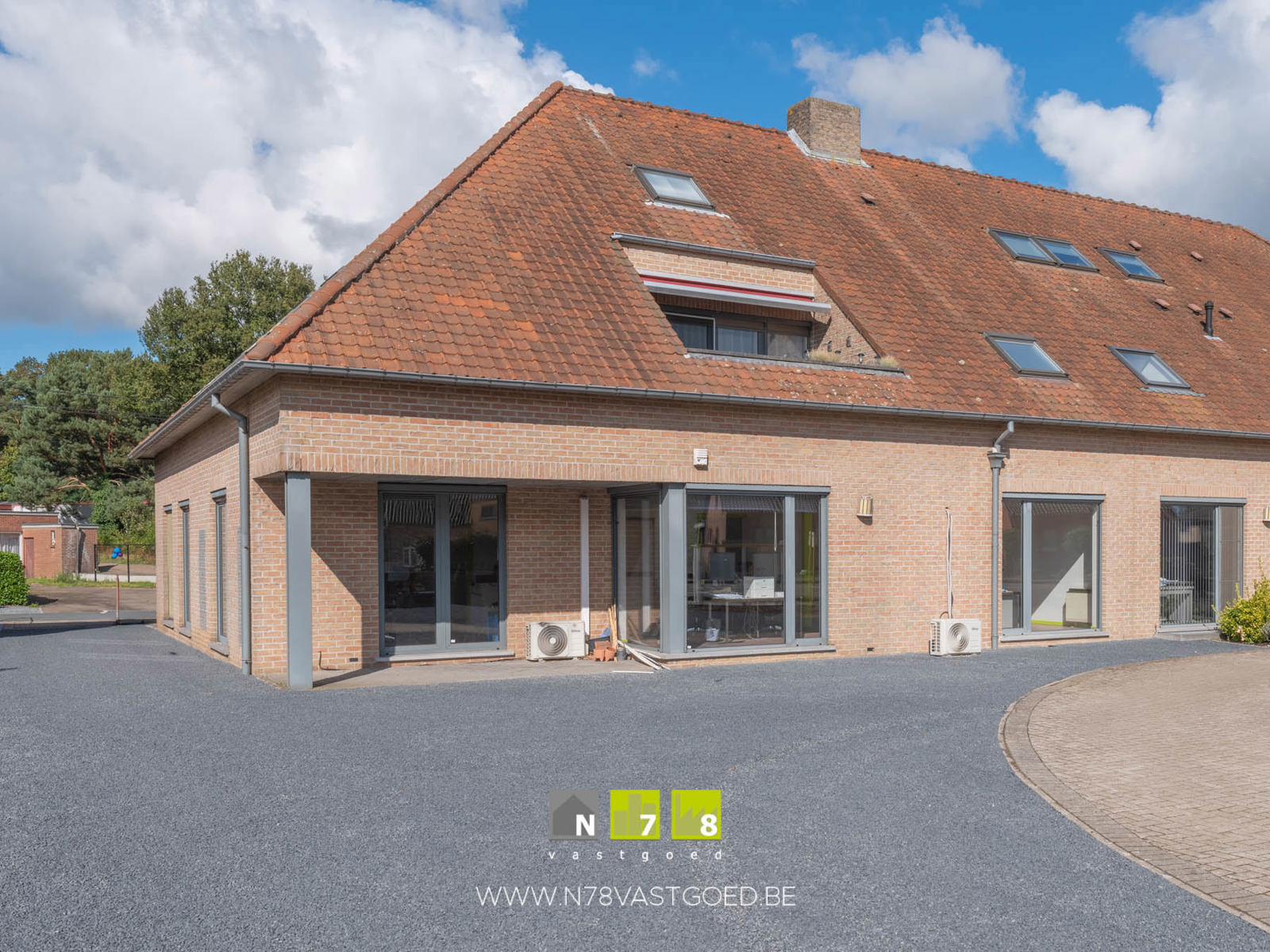 Commercial for sale in Maaseik - photo 2